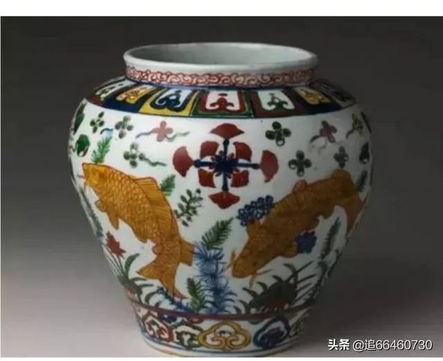 如何鉴定明嘉靖篮釉瓷？