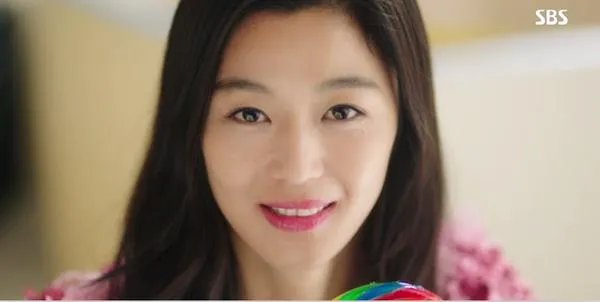 女明星们涂过的哪些口红特别好看？