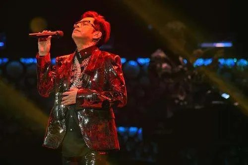 谭咏麟个人资料年龄多大？