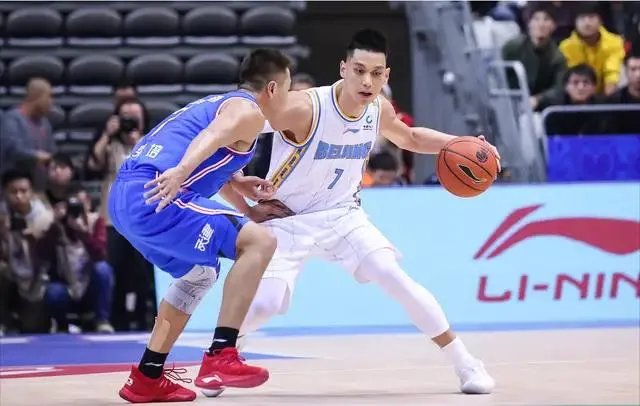 林书豪CBA首秀，砍下25分6篮板9助攻，这样的表现你满意吗？你看好林书豪吗？