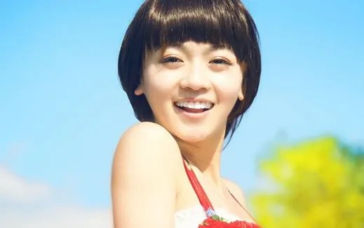 吴谨言艺考旧照：漂亮皮肤白（图）