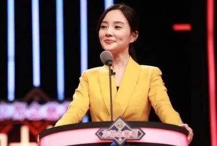 李小璐谈整容，爱美无错安全就行，你怎么看？