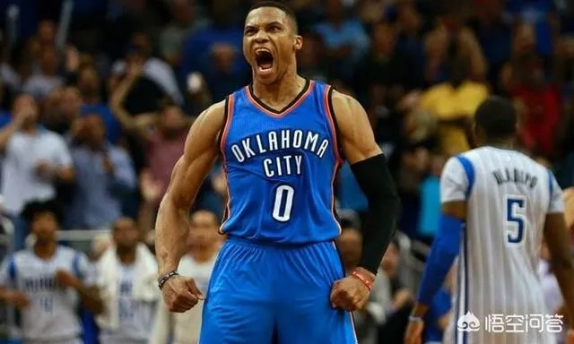 第三节没打完，威少就拿下16个篮板，成就赛季三双，你怎么看？