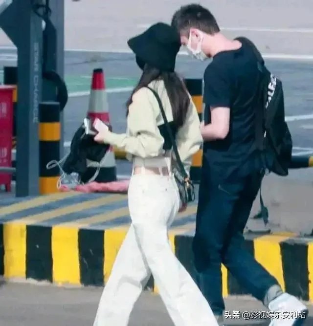 赵丽颖与冯绍峰会因为什么原因离婚?