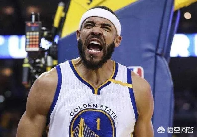 本赛季季后赛马刺打勇士G1中麦基担任首发中锋，会有奇效嘛？