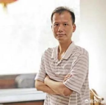 方舟子，据称是生物化学方面著名专家，他在学术上有什么成就？