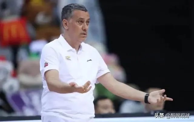 辽篮与马丁内斯续约,下季以助教辅佐杨鸣,蒋兴权回归有何深意?