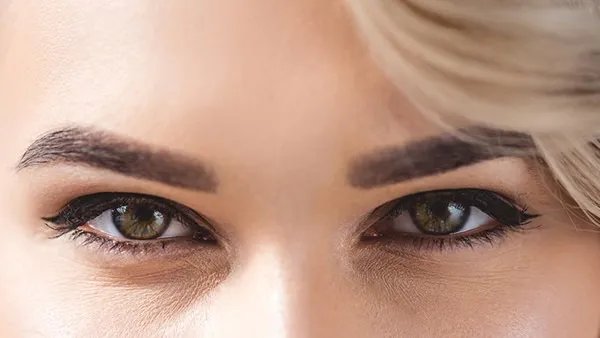 如何除眉头皱纹