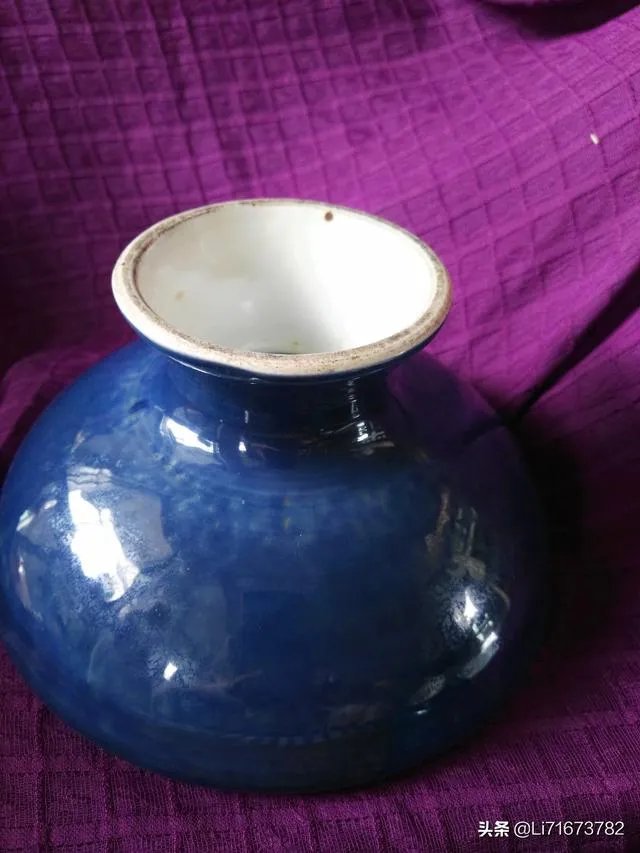 如何鉴定明嘉靖篮釉瓷？