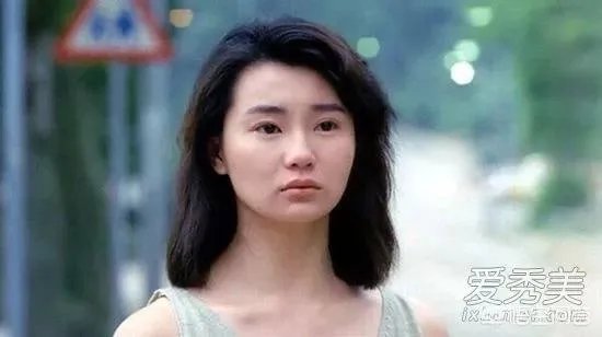 之前张曼玉与梁朝伟演唱过《花样年华》，此次春晚假如她与李玉刚演唱，你怎么看？