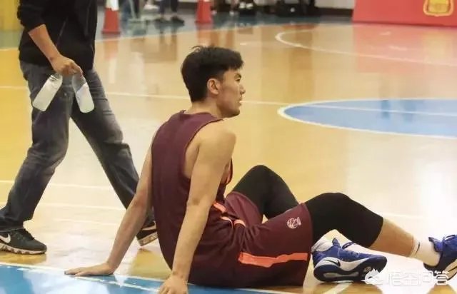 cba体测是什么时候开始的，cba体测有哪几个项目，为什么现在中断了？