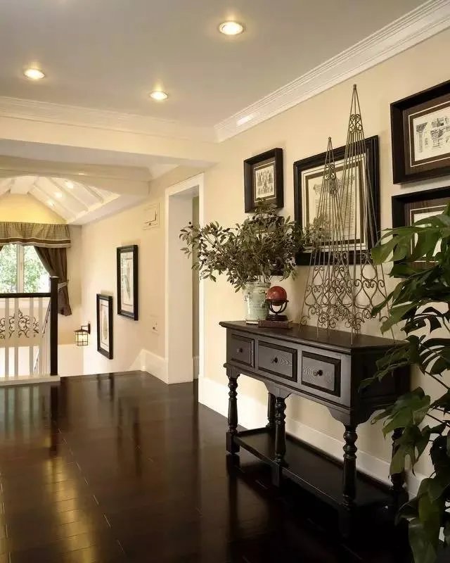 看多了美式乡村别墅,来欣赏一下英伦风的乡村风格吧!