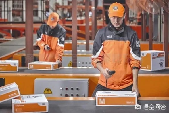 三大知名快递倒下,数万员工失业,刘强东的预言要成真吗,你怎么看?