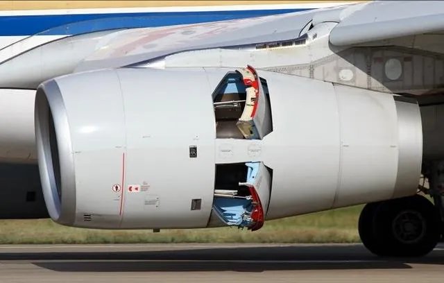 反推发动机原理是反冲嘛