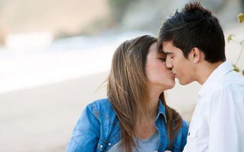 求爱表白范文  情书怎么写能打动人