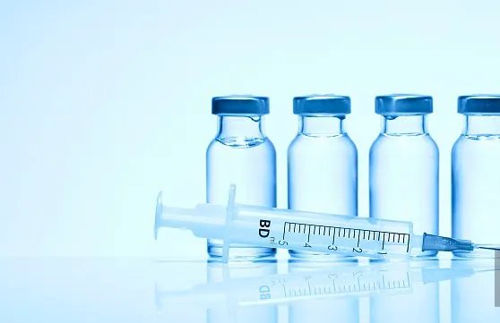 用生理盐水制作假新冠疫苗被抓，犯罪份子将需承担什么法律责任？