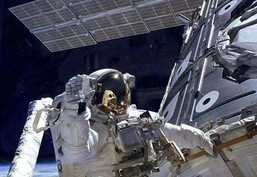 中国为什么不能参加国际空间站？