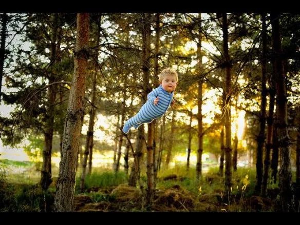 正能量！美有爱父亲为患唐氏综合症儿子拍“飞行照”