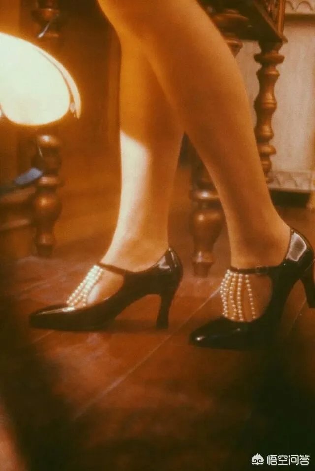 能推荐一些淘宝上有风格的女鞋吗？