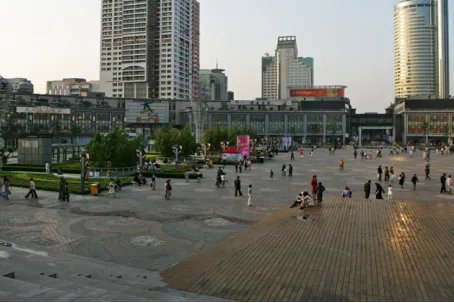 天一广场在宁波哪个区