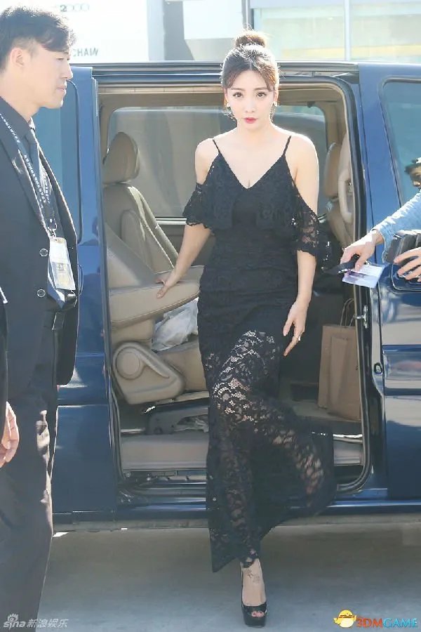 柳岩公开承认整过容打过瘦脸针 因影响做表情弃用