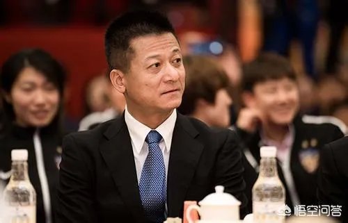 权健大比分输给全北，守门员张鹭是后防的软肋吗？