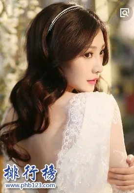 十大宅男女神排行榜，好身材连女人都把持不住