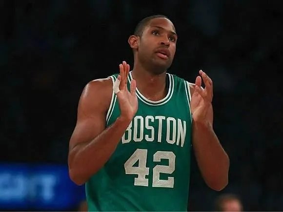 欧文、霍福德、海沃德算三巨头吗？