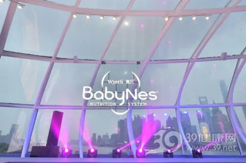 全球奶粉盛宴 惠氏BabyNes高定营养概念引关注