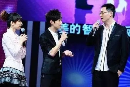 何炅老师都做过哪些替人解难的事情？