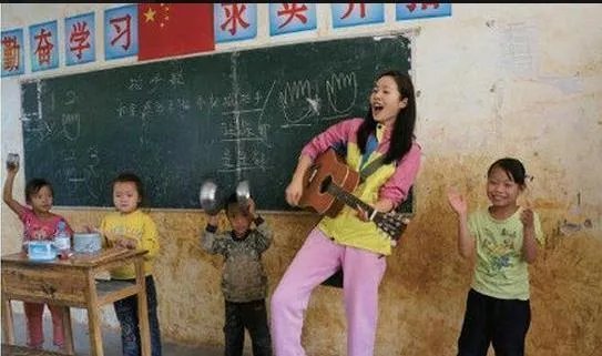 有没有人跟我一样觉得江一燕很漂亮的？