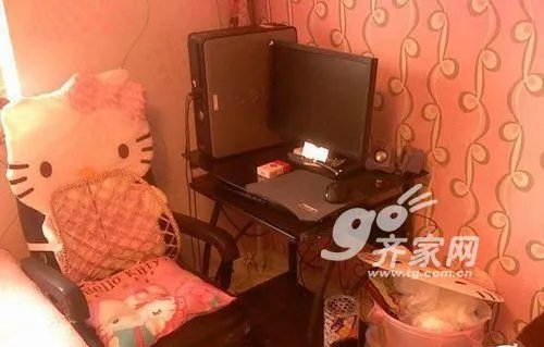 屋主2万巧手翻新 2手旧房惊变可爱小蜗居