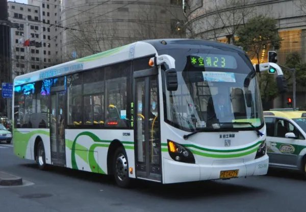 上海那几条公交线路调整？