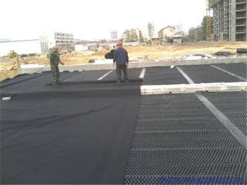 塑料排水板施工准备与方法  排水板施工注意要点