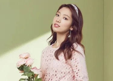 国民“女神”朴信惠宣布结婚怀孕，对此你有什么想说的？