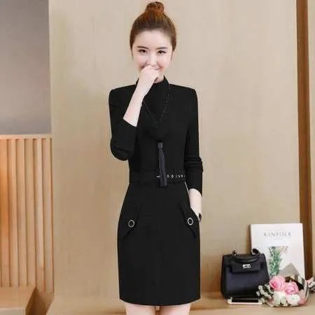 秋冬女生连衣裙该怎么穿好看？