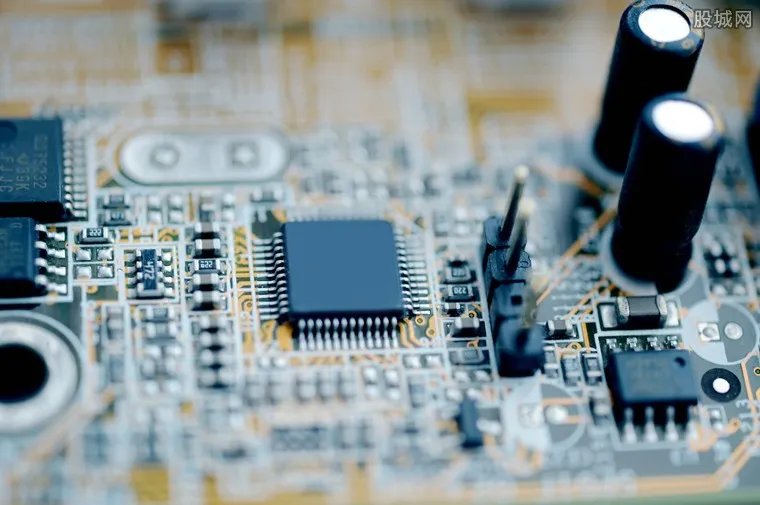 智能设备优惠购 智能产品的盛大“集市”开幕