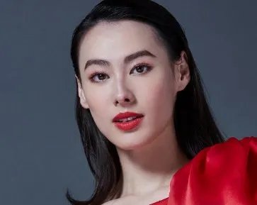 梁洛施跟李泽楷分手多年,为何不嫁其他人?