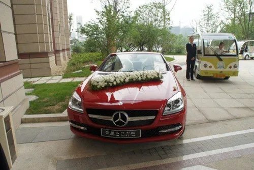 奔驰婚车租赁价格贵吗 2017奔驰婚车租用价格表