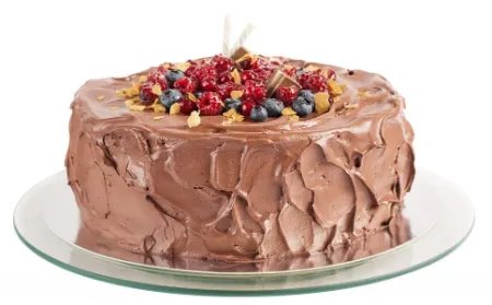 澳男子制超级蛋糕 孕妇可以吃蛋糕吗？