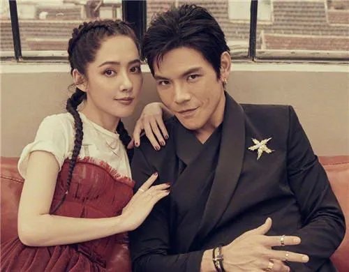 向佐和郭碧婷究竟是怎么认识的?