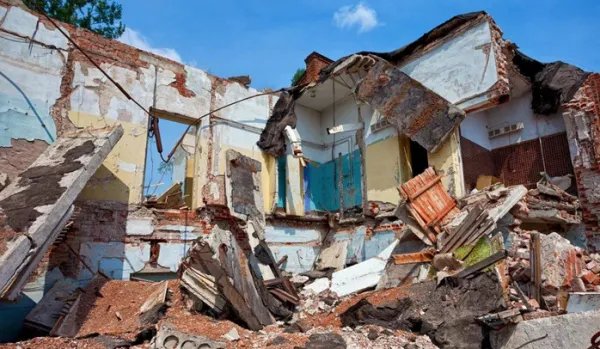 地震按成因可分为哪几大类？