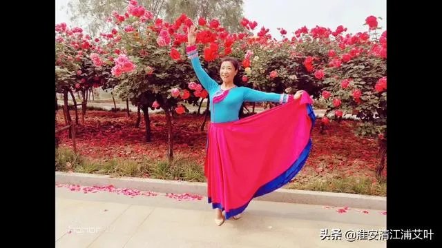 您是怎样喜欢上广场舞的，有没有一次偶然的原因呢？