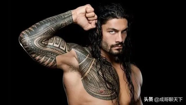 巨石强森、罗曼·雷恩斯的纹身都有什么来头？为什么他们的纹身很像？