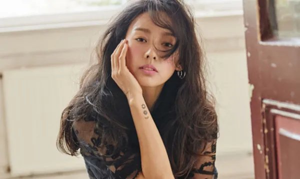 李孝利为什么又解约？