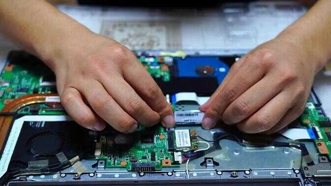 联想y430拆机教程(笔记本电脑拆卸更换固态硬盘)