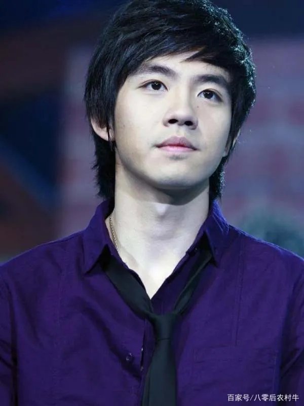 俞灏明一辈子不会忘的兄弟，受伤后连夜赶来陪伴，如今成什么样了？