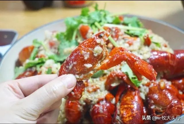 怎样才能吃到最优质的小龙虾?