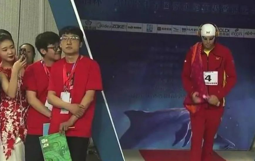 孙杨在什么比赛中获2018赛季第一金？