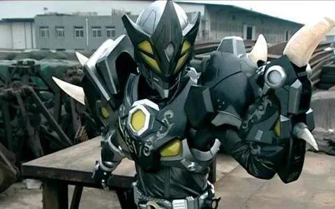 铠甲勇士分别在第几集出现黑犀侠，地虎侠，雪獒侠